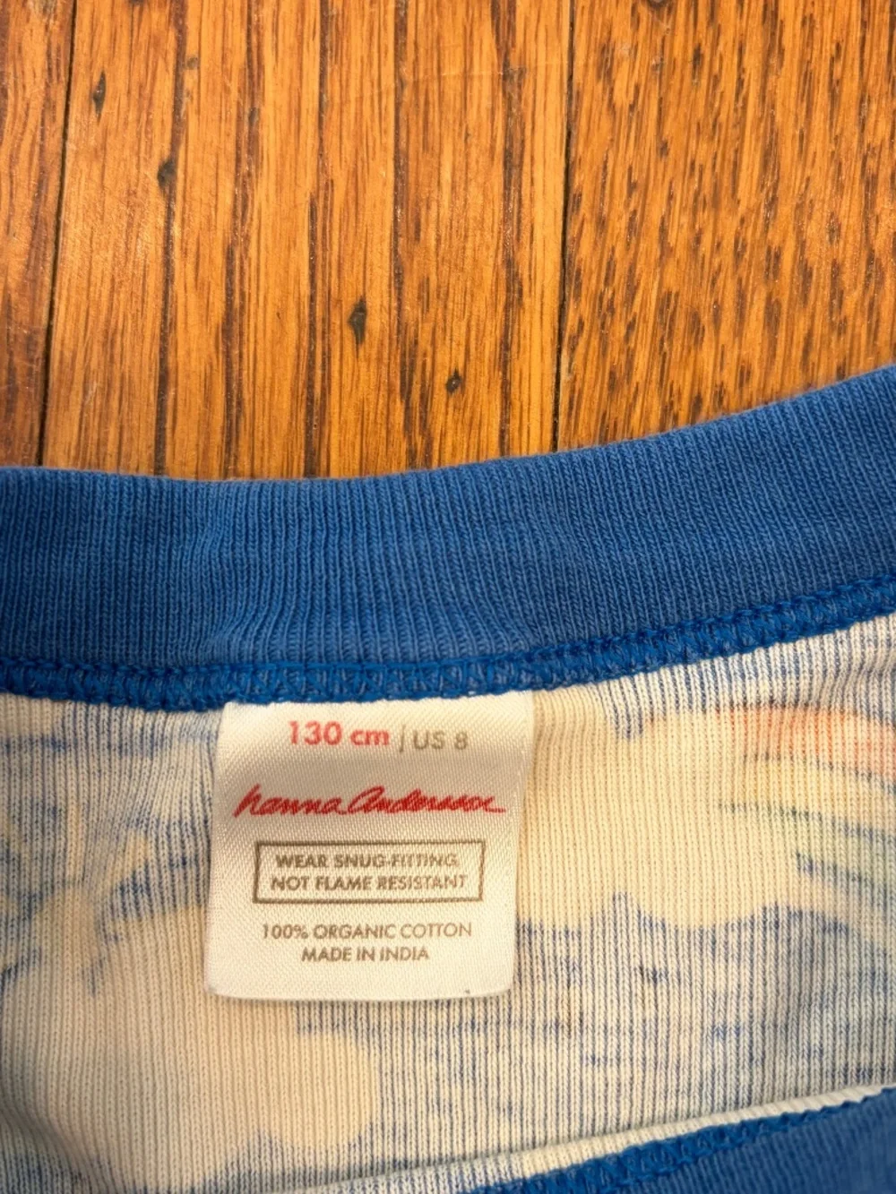 Hanna Andersson Short Sleeve Tee - Rain or Shine - Size 8